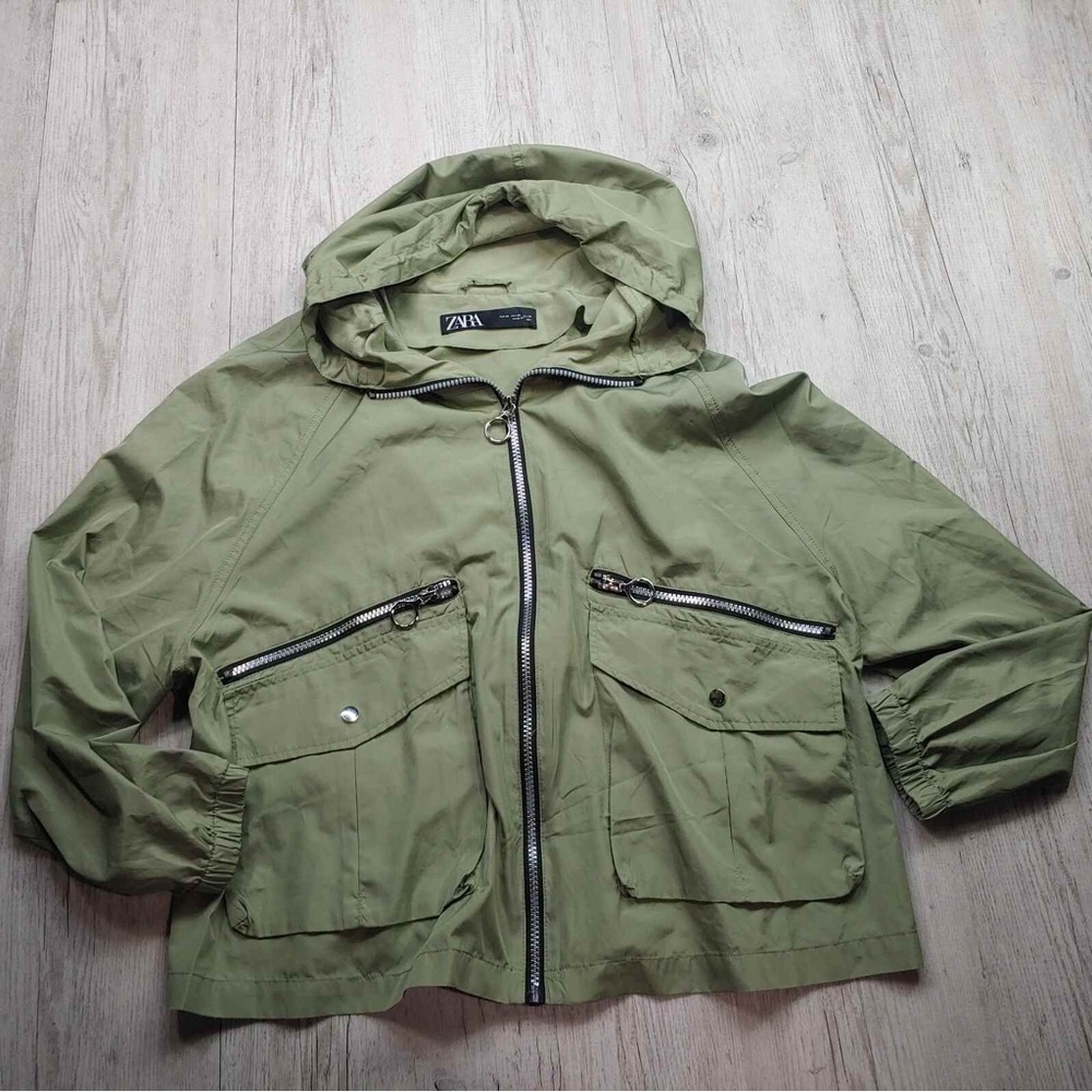 Zara Women's Olive Windbreaker Jacket